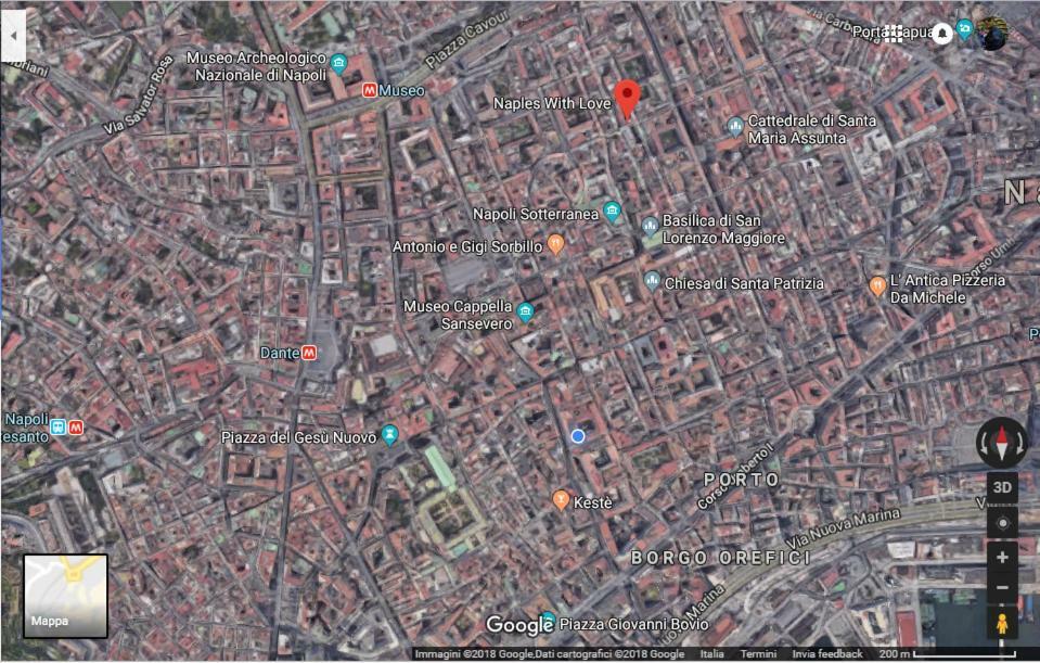 In The Heart Of Appartamento Napoli